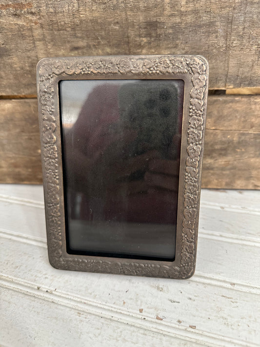 Metal Easel frame