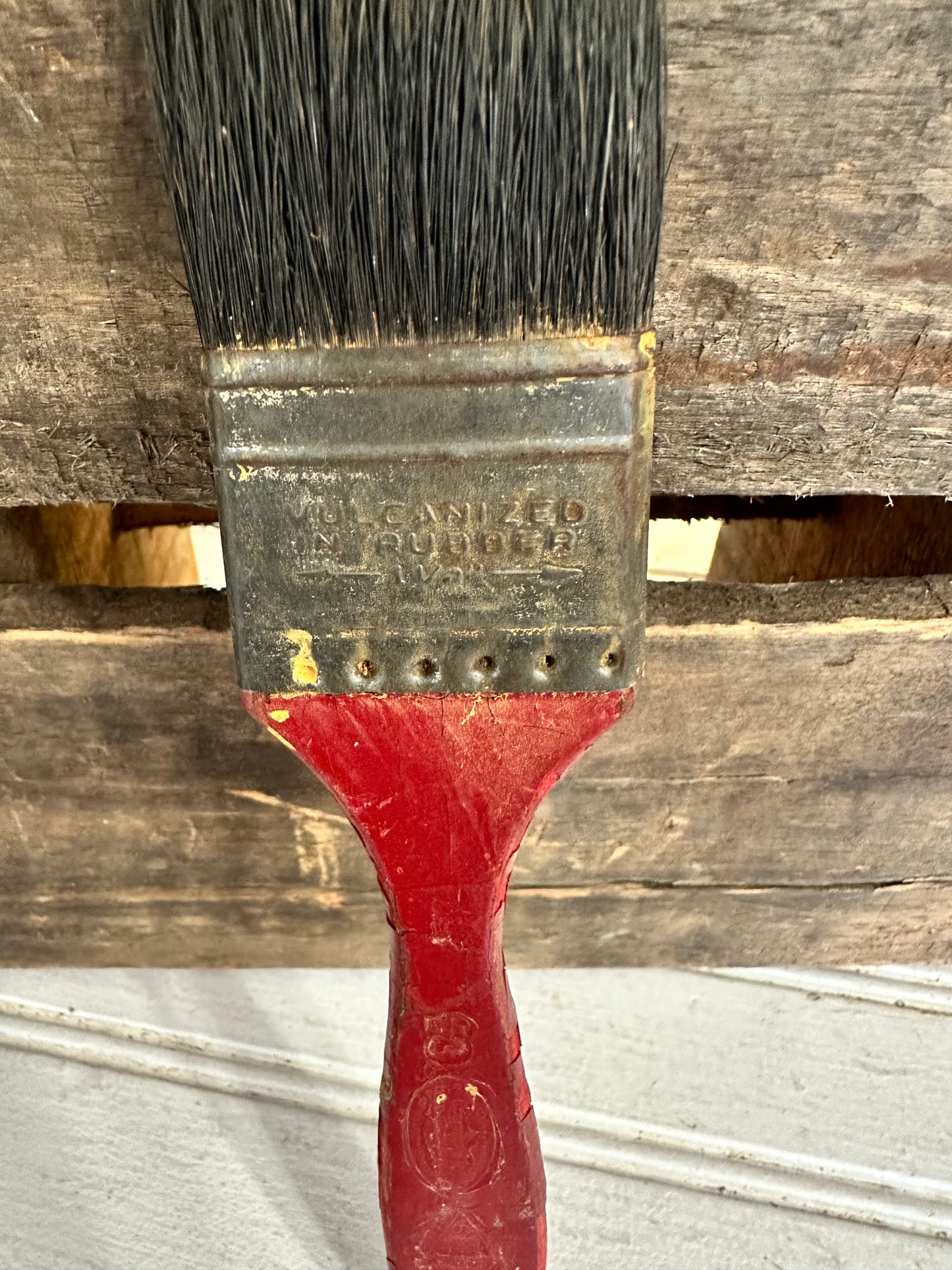 Vulcanized Paint brush