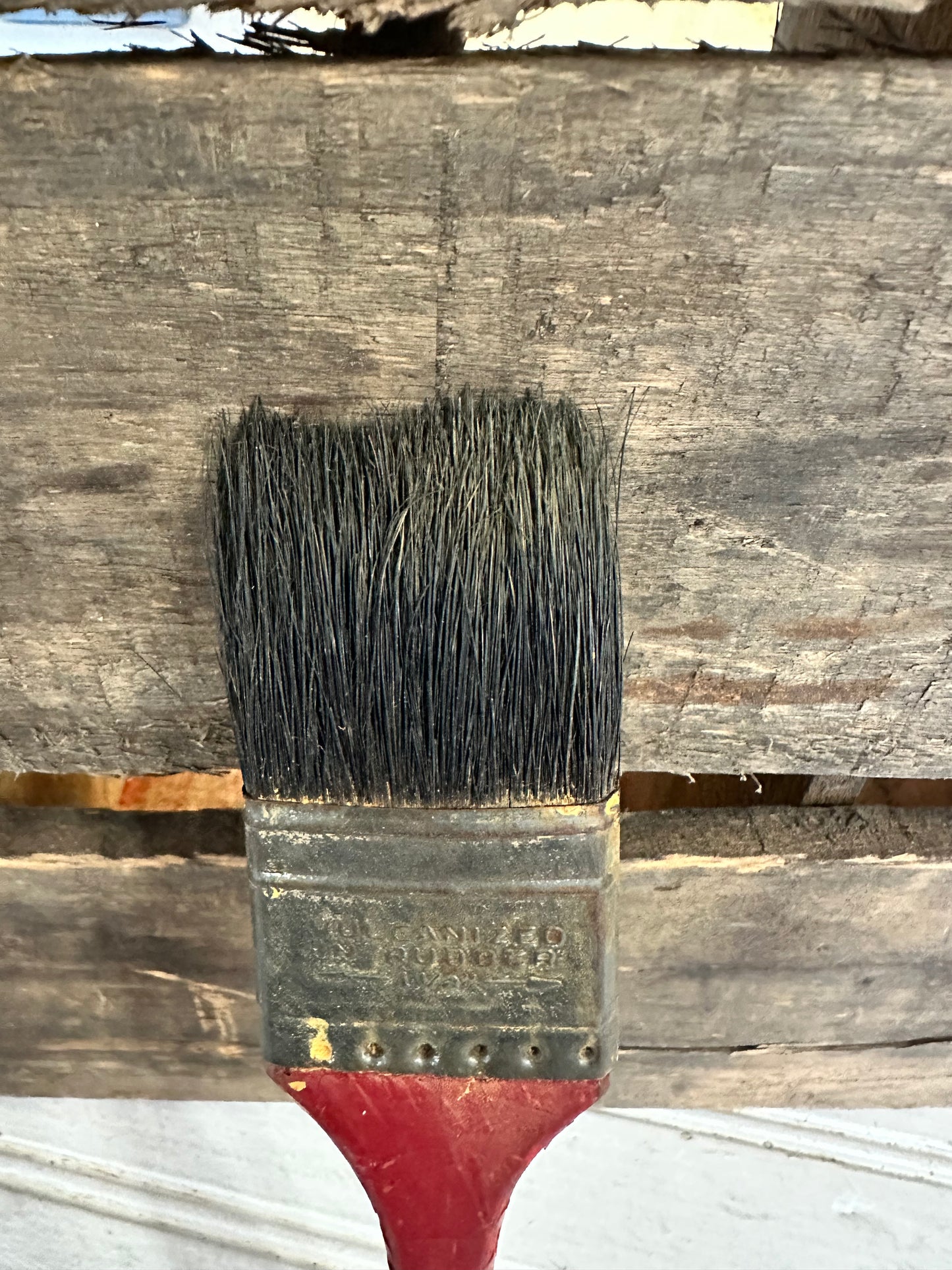 Vulcanized Paint brush