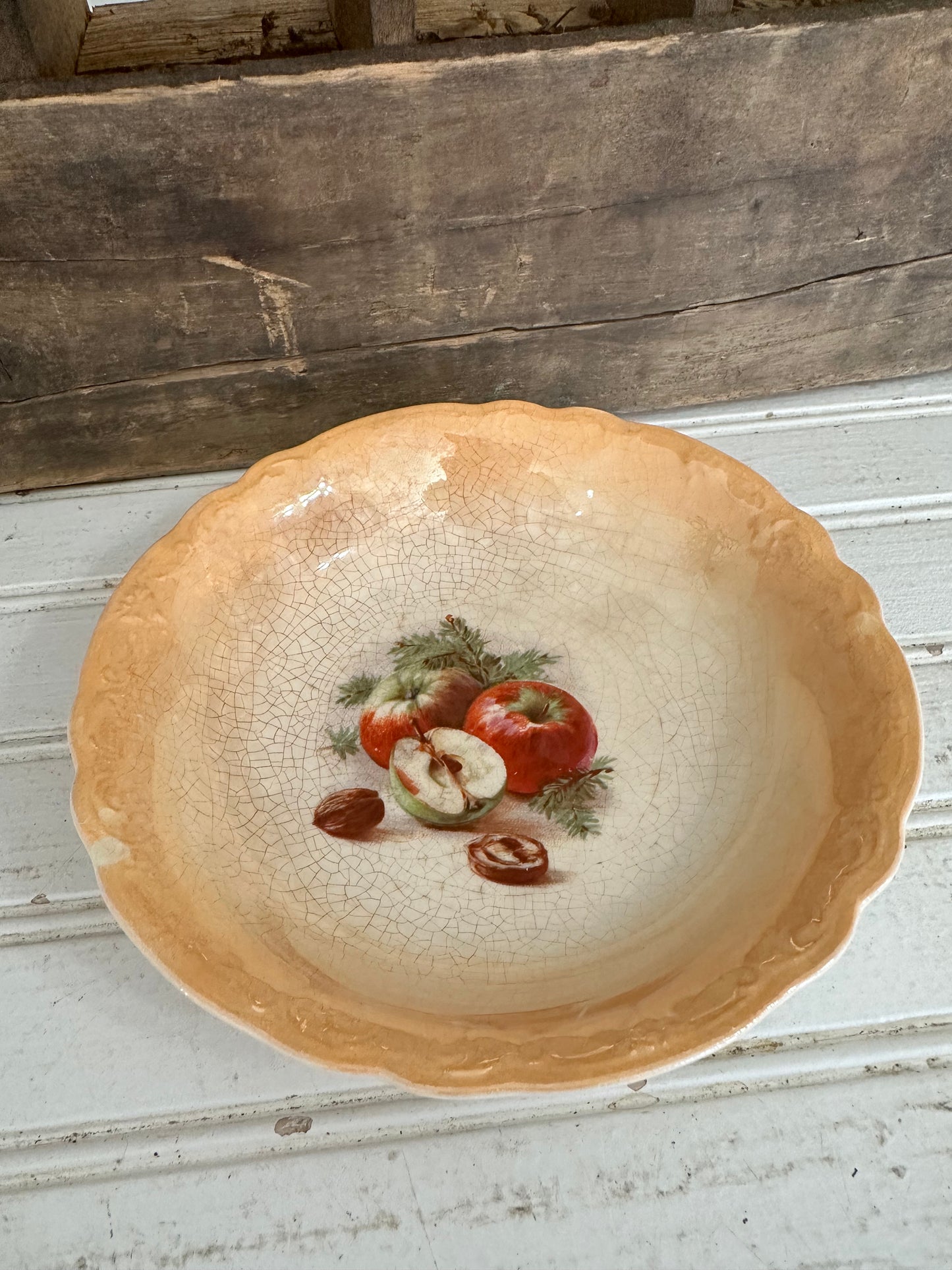 Lustre Bowl w/ apples & nut