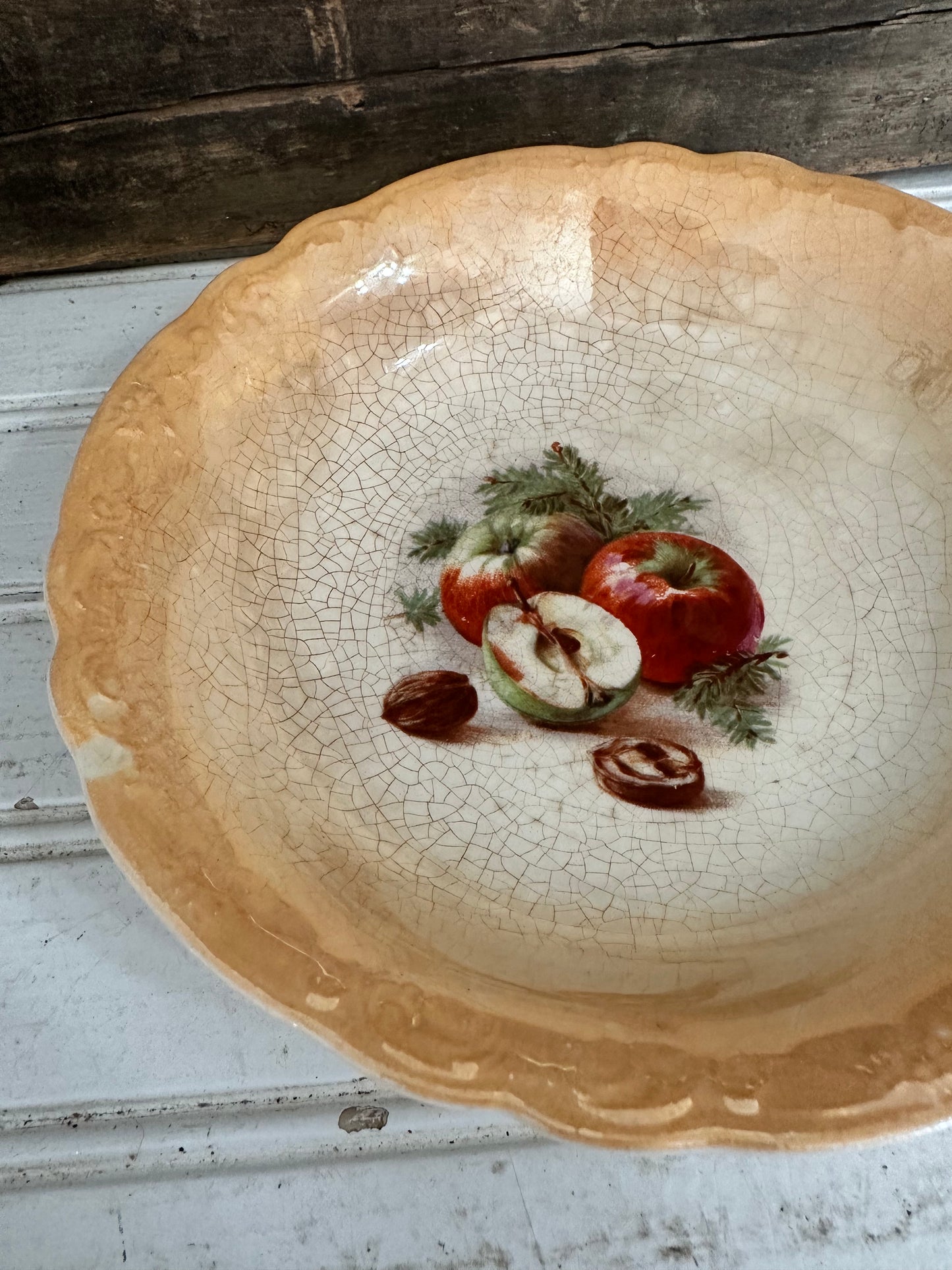 Lustre Bowl w/ apples & nut