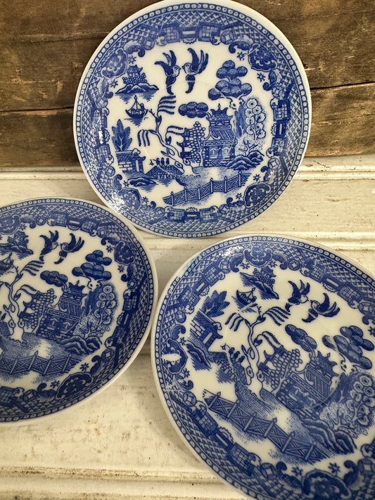 Blue Willow Children’s saucers- set of 3