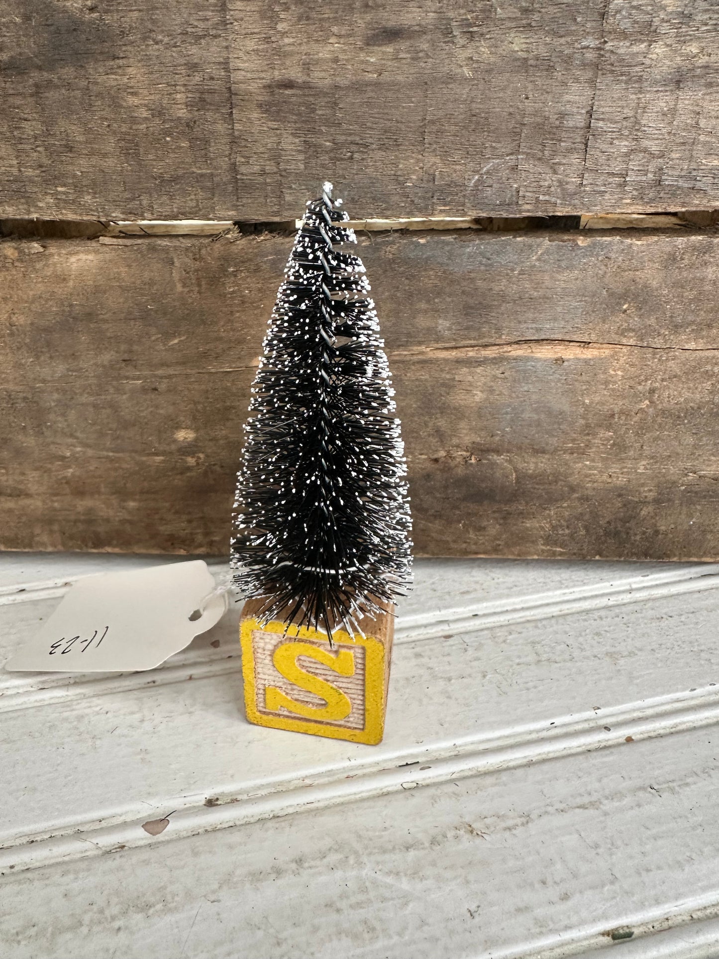 Vintage Block bottle brush tree