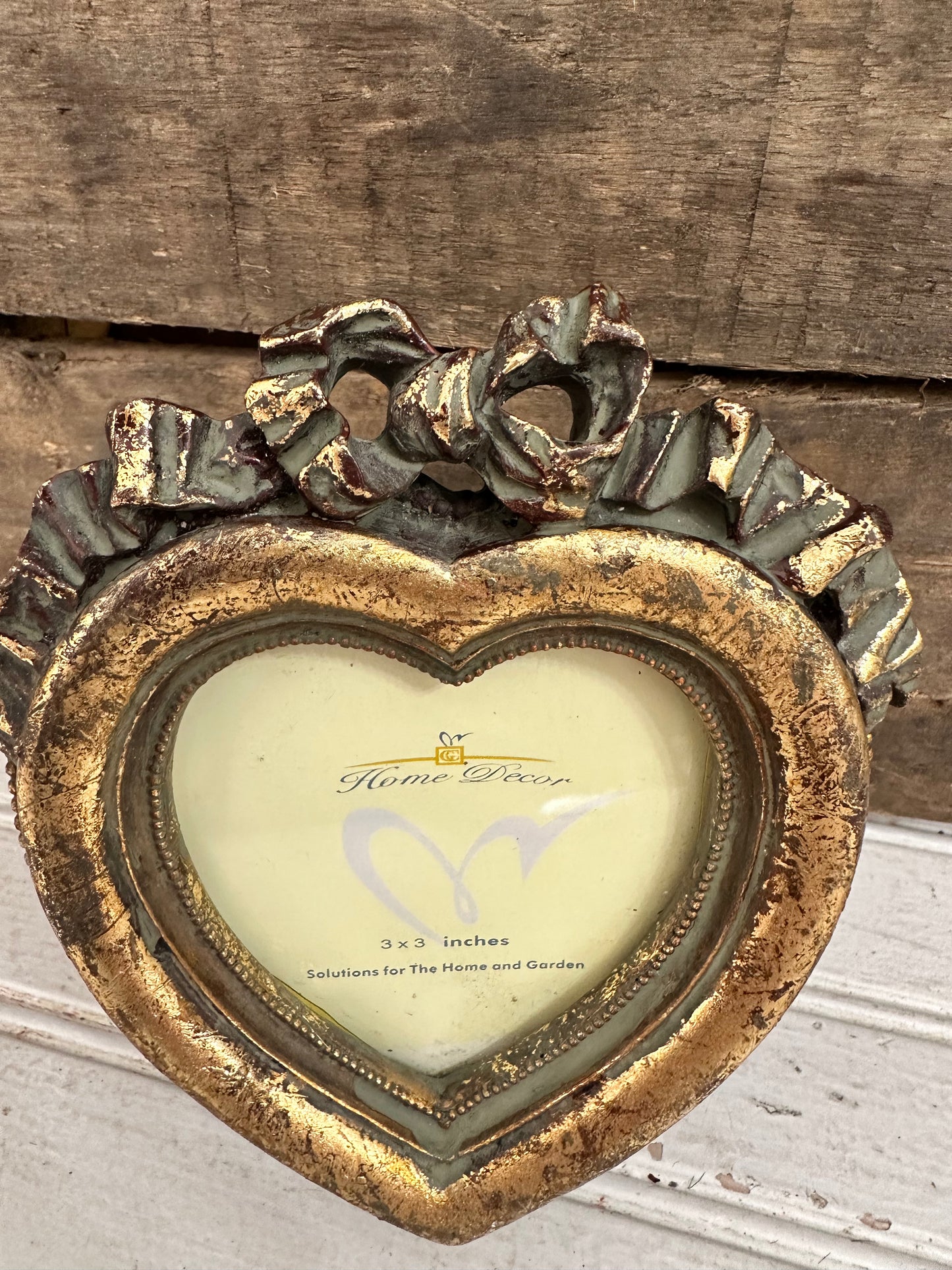 Heart shaped frame w/bow
