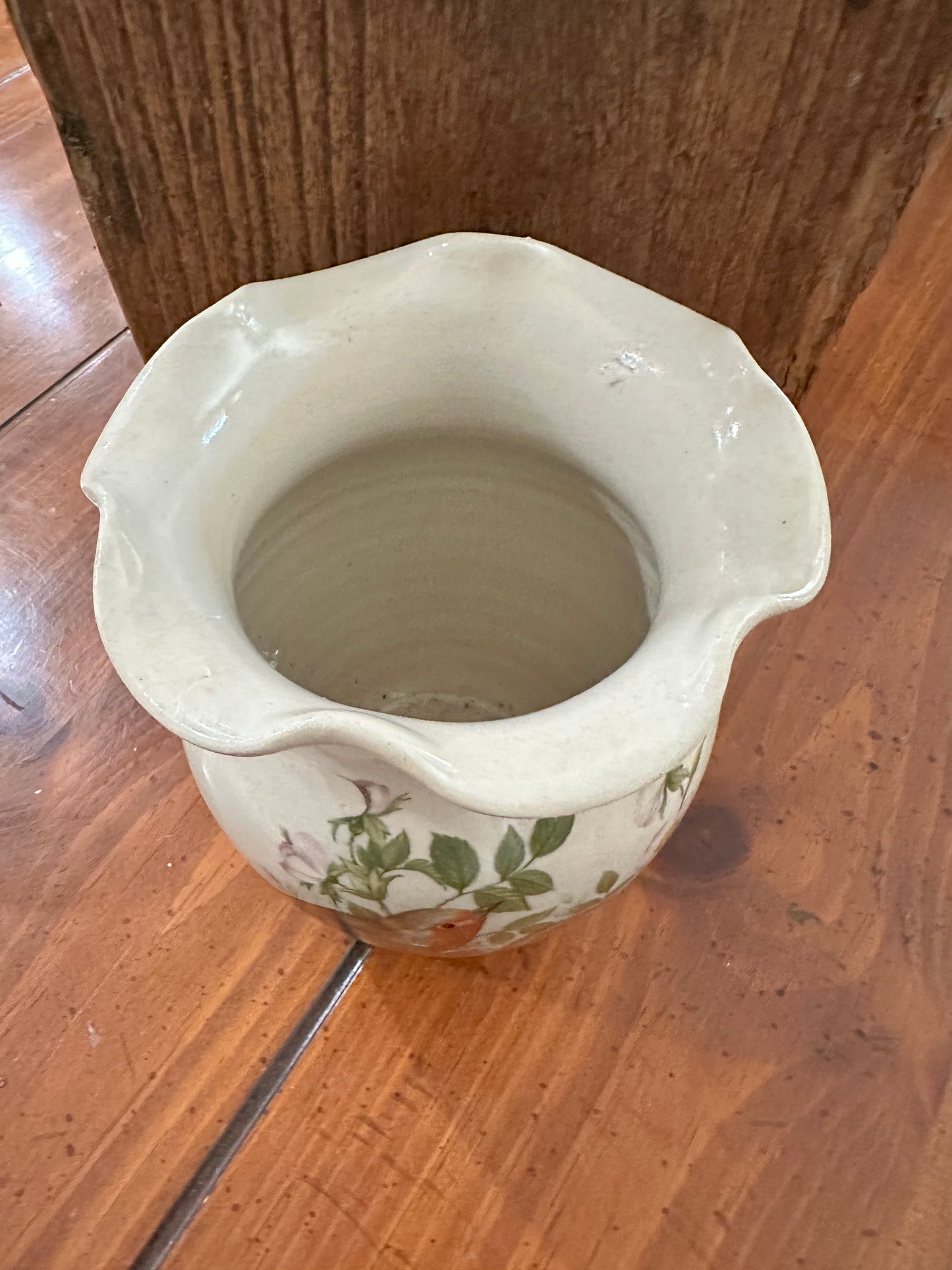 Shakers and Thangs- Marshall pottery vase