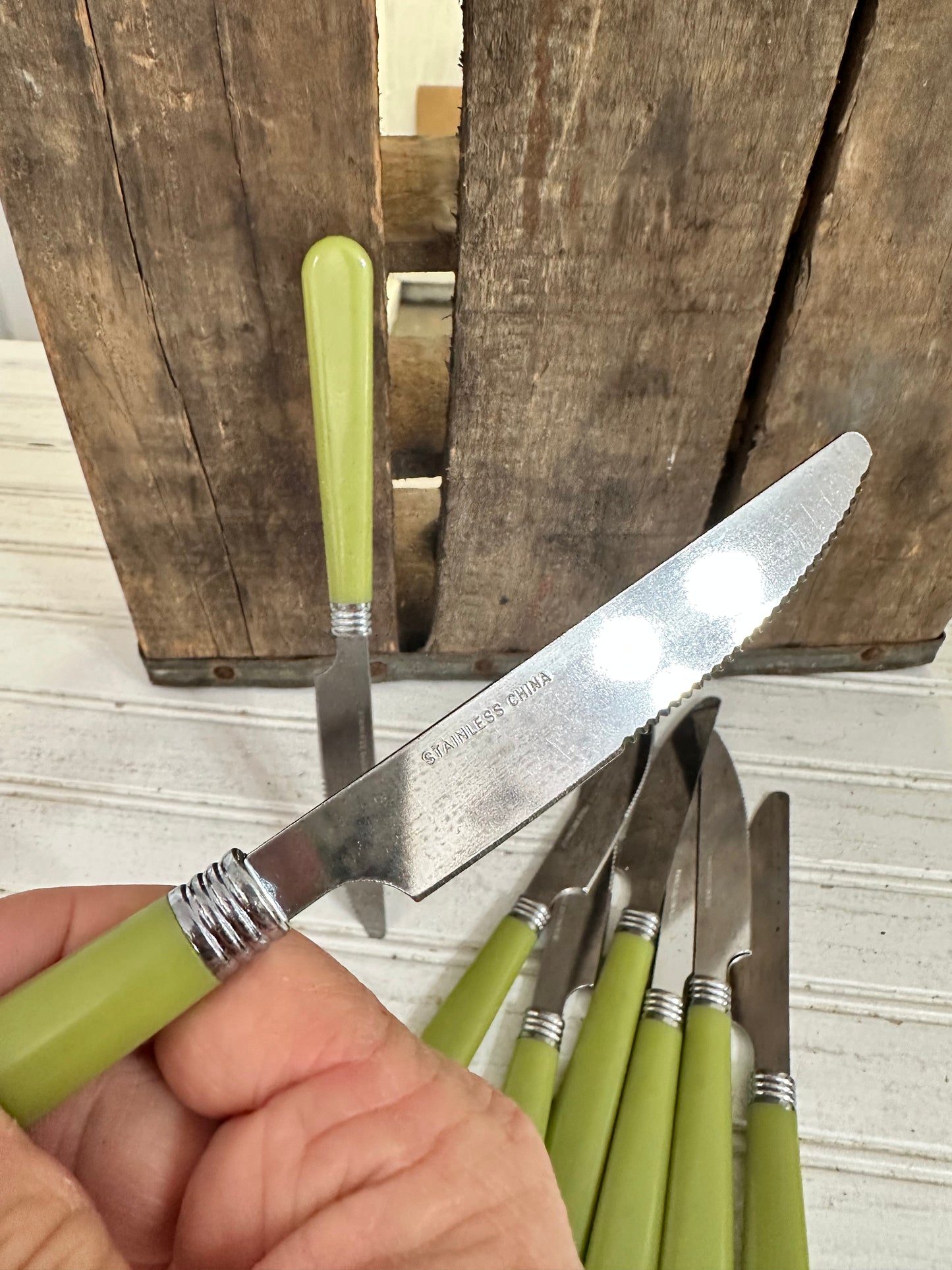 Avocado Green Butter knives- set of 8