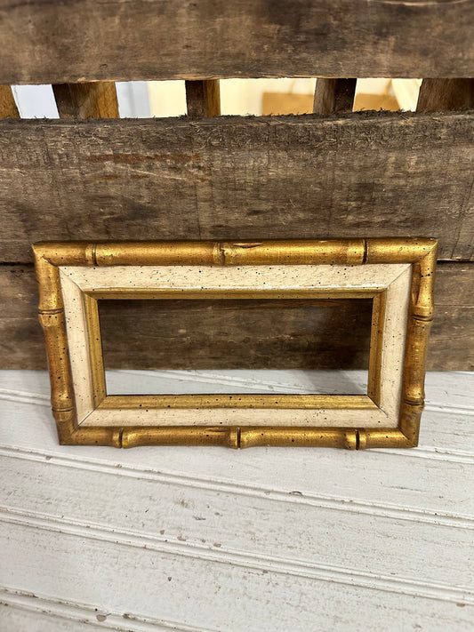 Vintage Hollywood Regency Gild Bamboo frame