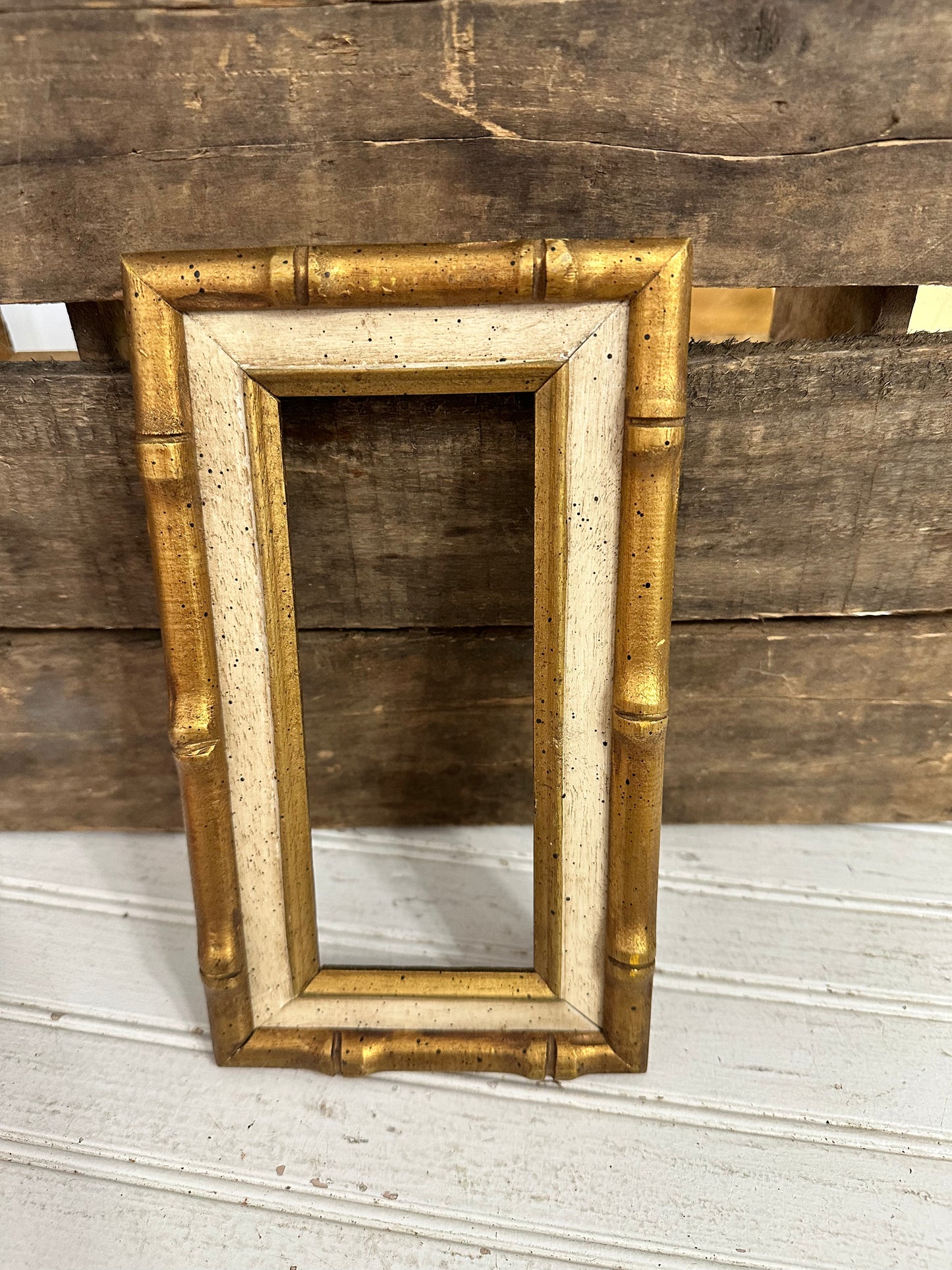 Vintage Hollywood Regency Gild Bamboo frame