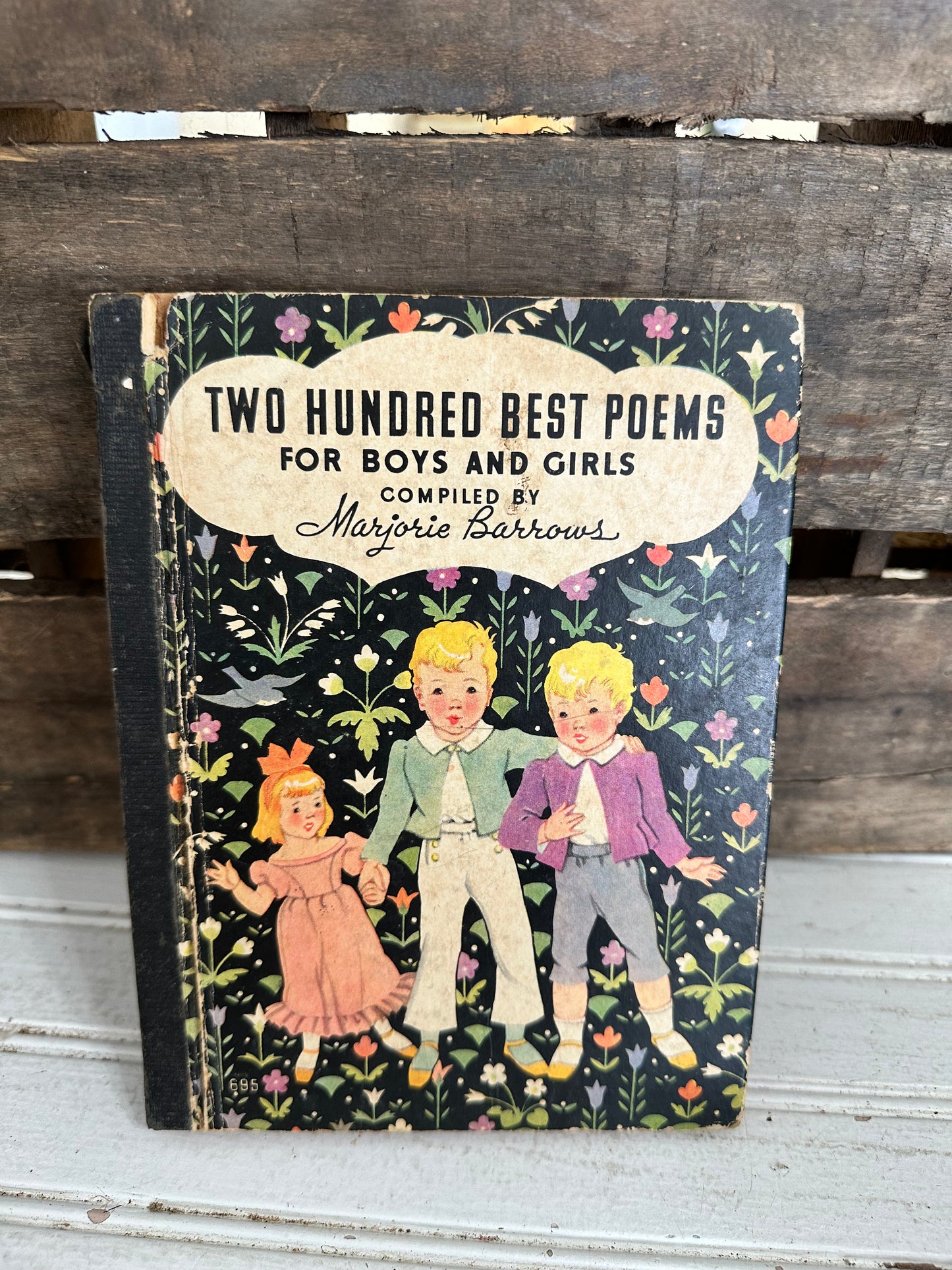 Two Hundred Best Poems for Boys and Girls