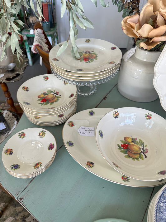 Formalities dish set- local pickup only