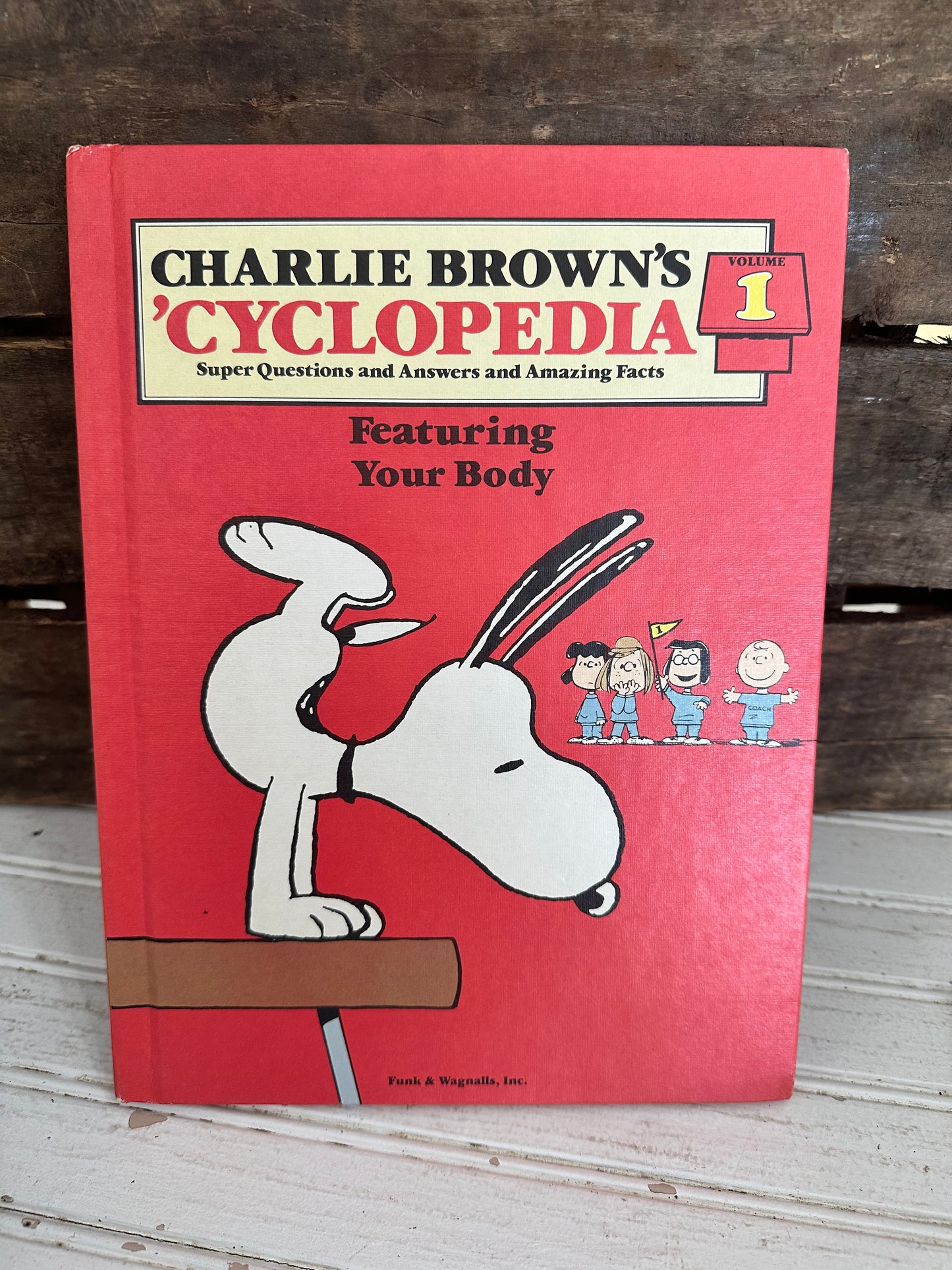 Charlie Brown’s ‘Cyclopedia volume 1