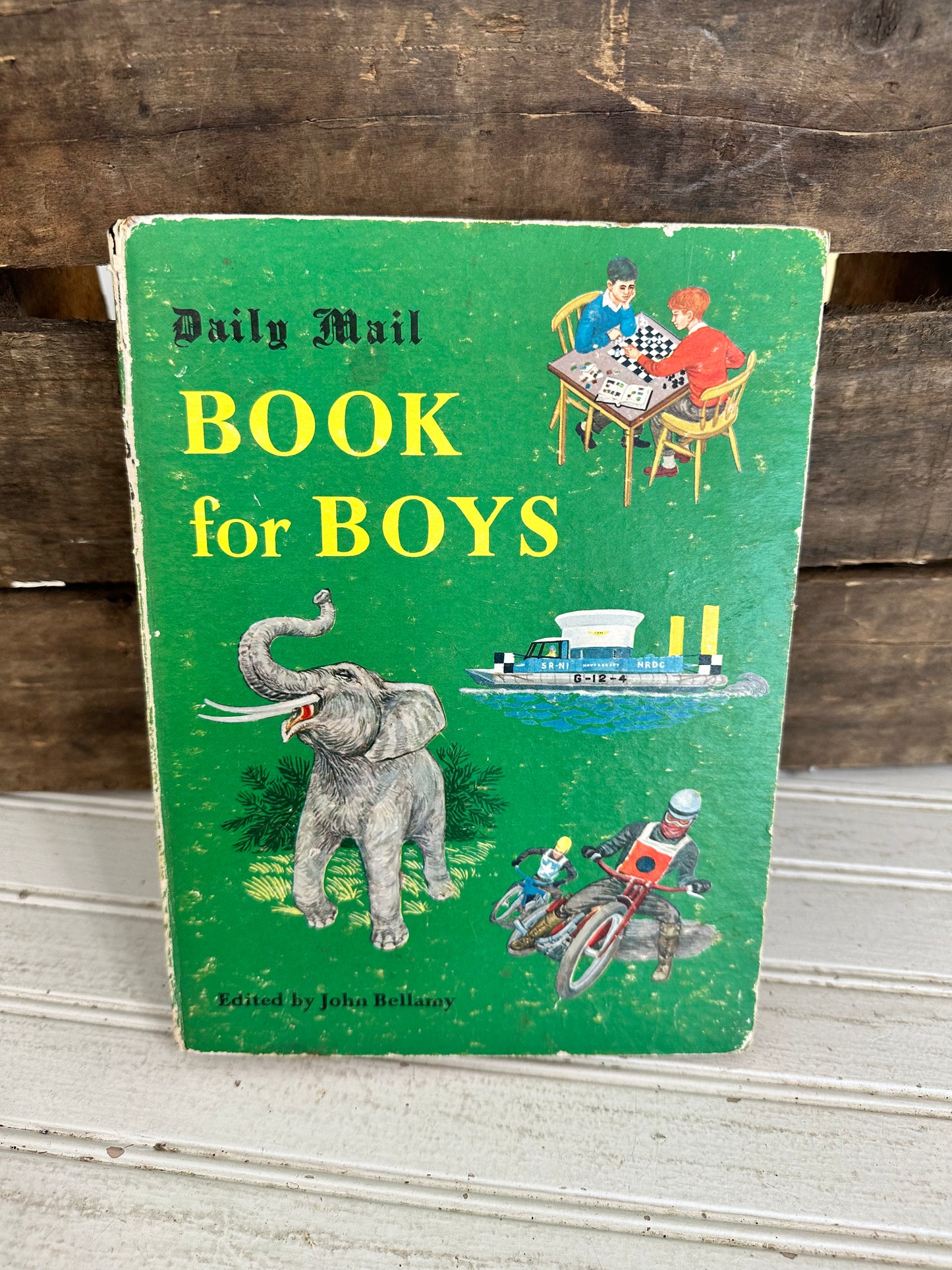 Daily Mail Book for Boys