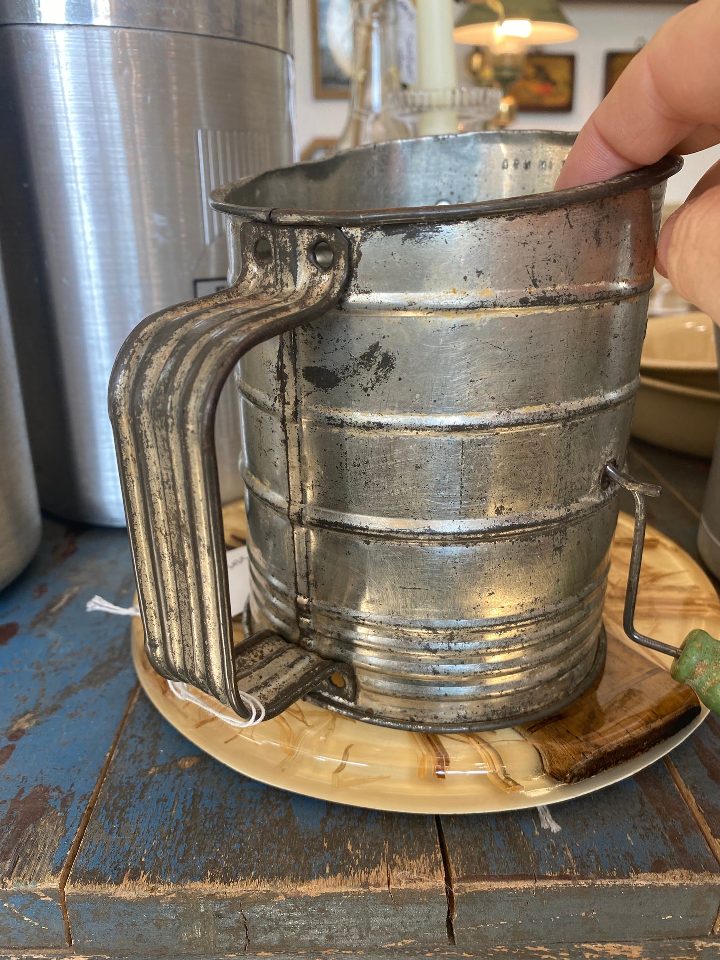 Bromwell’s Flour Sifter